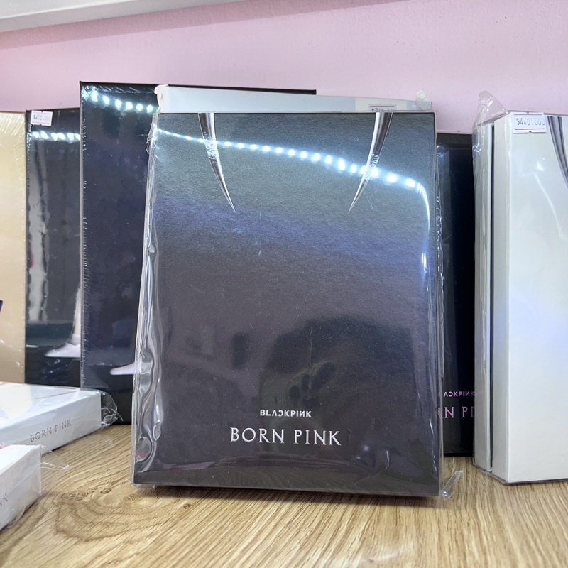 ALBUM BLACKPINK - BORNPINK có sẵn
