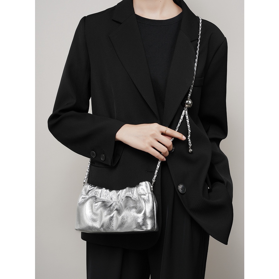 Túi Đeo Vai Da Bò Cao Cấp Phối Dây Xích Thời Trang 2023 Cho Nữ