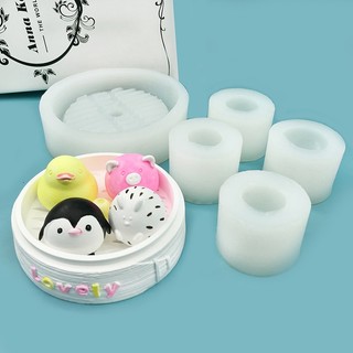 Hoạt Hình Khuôn Silicon Làm Xà Phòng / Nến Hình Chim Cánh Cụt / Gấu / Heo 3d diy