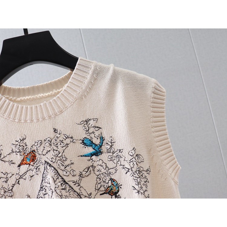ESIG DIOR 2023 Summer new heavy industry embroidery flower and bird romantic five-pointed star pattern round neck pullover sleeveless knitted vest