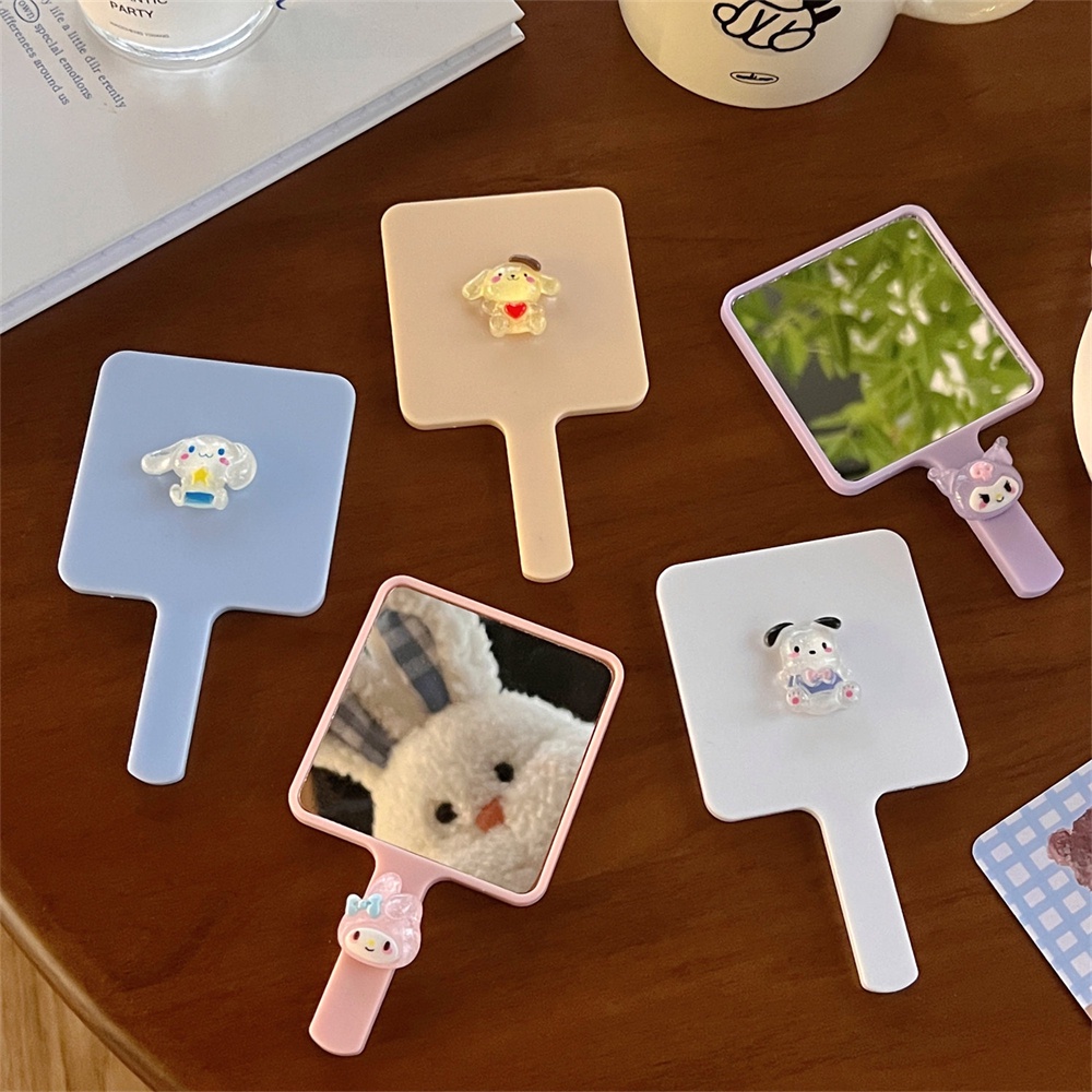 SANRIO Gương Trang Điểm Cầm Tay mini Hình Vuông Họa Tiết Hoạt Hình Dễ Thương