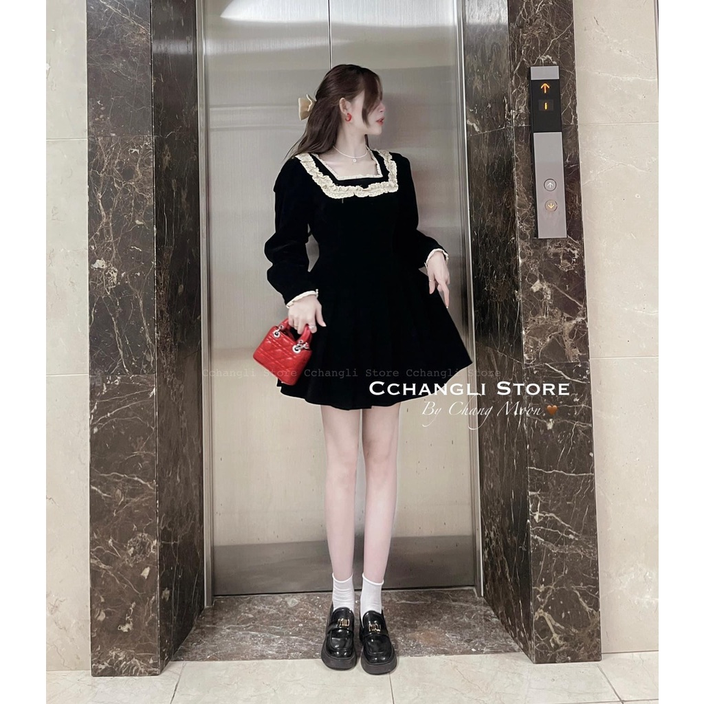 ĐẦM NHUNG ĐEN CỔ VUÔNG VIỀN BÈO TAY DÀI