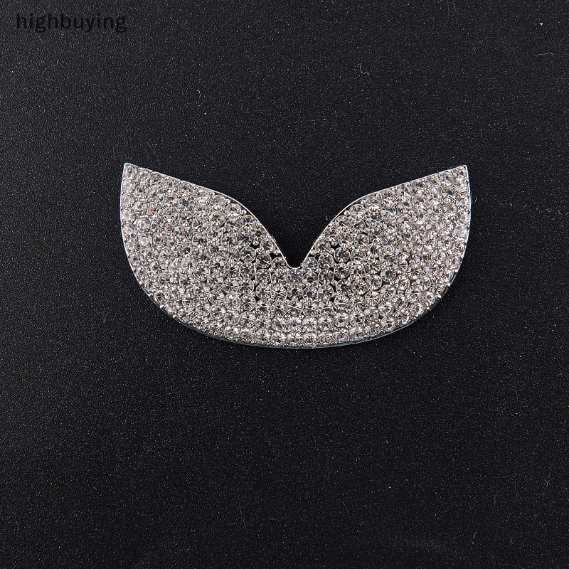 Logo Đính Đá Cao Cấp Trang Trí Vô Lăng Xe Hơi mazda 2 3 5 6 axela Mới