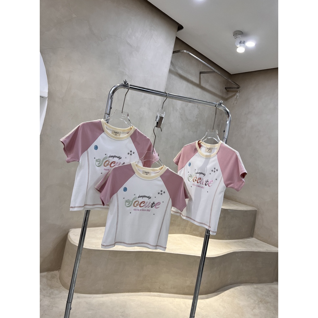 Áo grap.lang crop so.cute louis.h