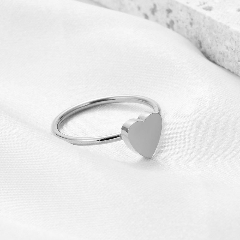 Nhẫn Thép Titan Không Gỉ Hình Trái Tim Phong Cách Mới Cho Nữ