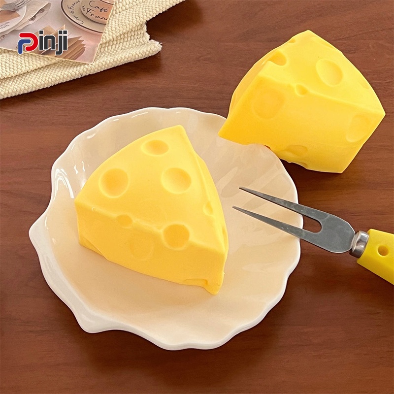 Đồ Chơi Xốp Squishy Giảm Stress Hình Miếng Phô Mai Dễ Thương Cho Bé