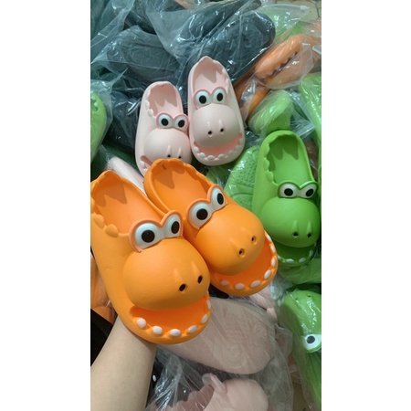TKL GG Dép Cá Sấu Mắt To siêu cute chống nước - kèm video và ảnh thật GG