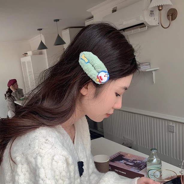 Kẹp Tóc Vải Lông Hình Gấu Dâu Tây Hoạt Hình Phong Cách Hàn Quốc Dễ Thương Dành Cho Học Sinh Nữ