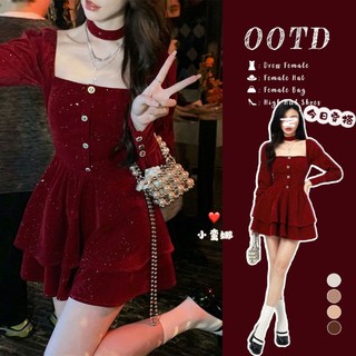 【Bess's house】đầm hot girl，váy tiểu thư sang chảnh，Váy Liền，váy thu đông nữ，váy suông，đầm thời trang，váy sang chảnh，Đầm Nhung Phối Lông Thời Trang Thu Đông Mới 2022 Chất Lượng Cao Cho Nữ，chân váy，Váy Nữ，màu đỏ，đen，váy nữ sang chảnh