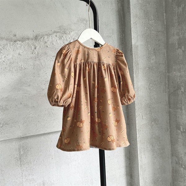 VÁY DÀI TAY NHUNG KẺ TĂM OP2238