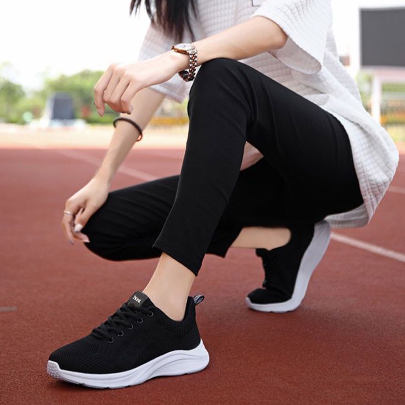 Giày Thể Thao Chống Trượt Thoải Mái Thời Trang Cho Nữ