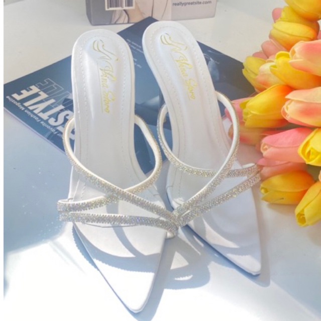 Guốc cao gót mũi nhọn đế cao 9 phân quai đính dây đá chéo VINA STORE mã H186