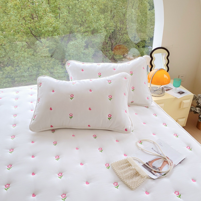 1 Bộ Ga Trải Giường 100% cotton Dày Dặn Thêu Hoa Phong Cách Công Chúa Ốp