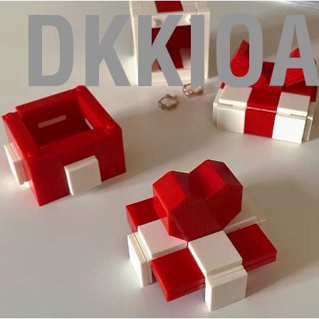 Dkkioau Ring Box  Eco Friendly Red and White Plastic Gift for Valentine s Day