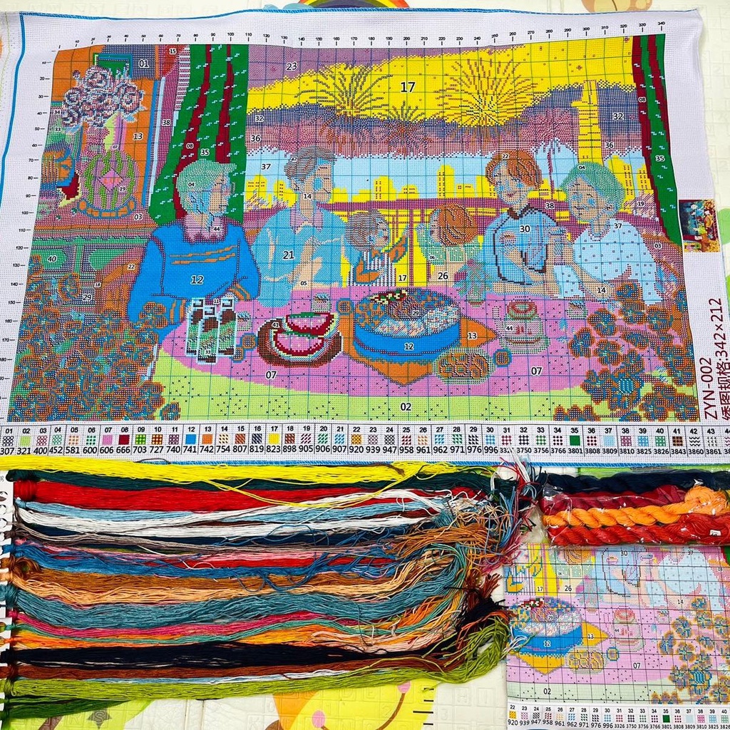 Tranh Thêu Chữ Thập Tết Sum Vầy Mẫu Mới ZYN002 Chưa Thêu