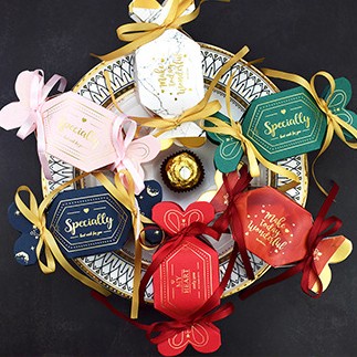 Hộp giấy mini hình kẹo 14x5cm thắt nơ làm phụ kiện giỏ quà Tết, hộp hoa văn thắt nơ H04 đựng socola bánh kẹo