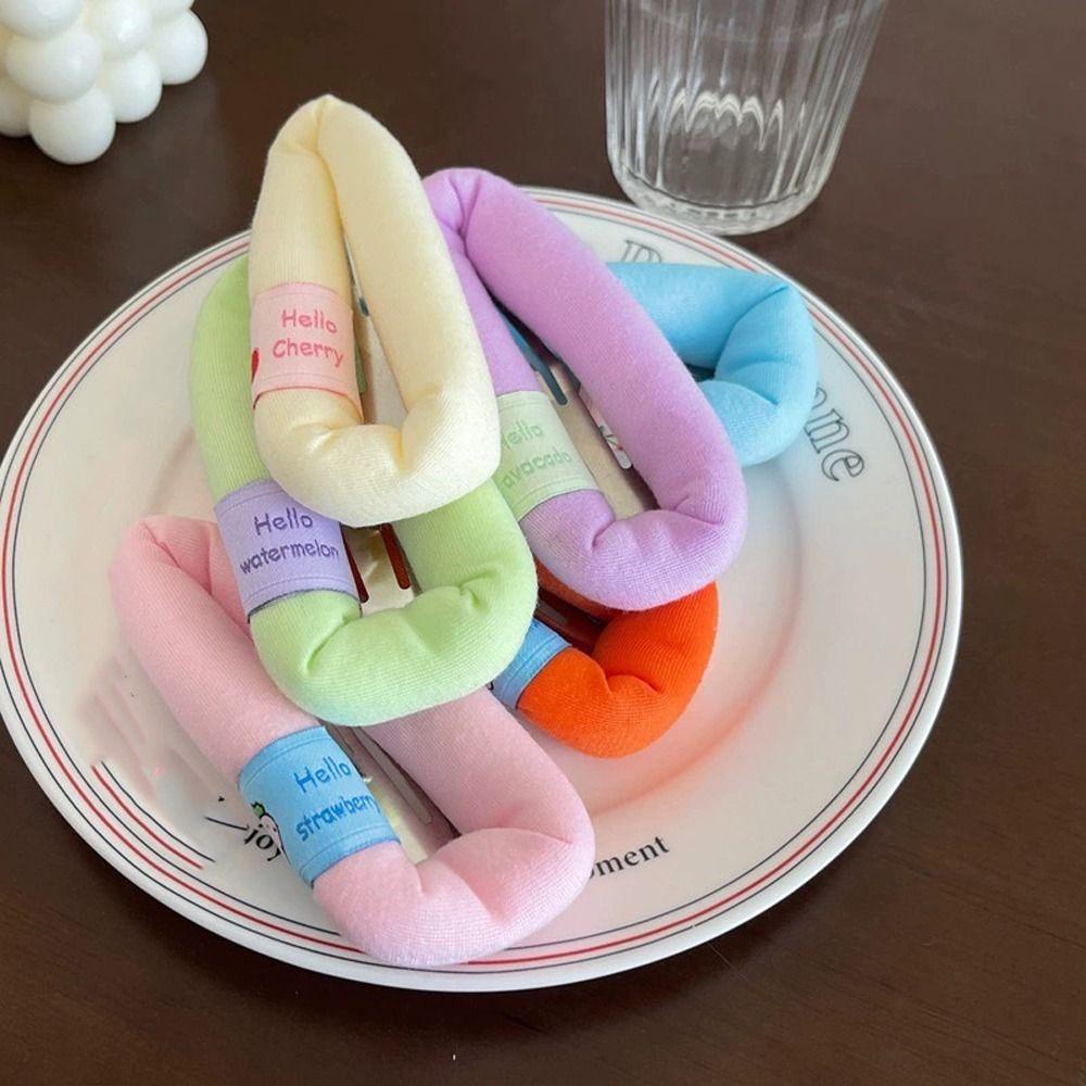 Leota Kẹp Tóc Hình Tam Giác Bằng Xốp Màu Kẹo Dễ Thương