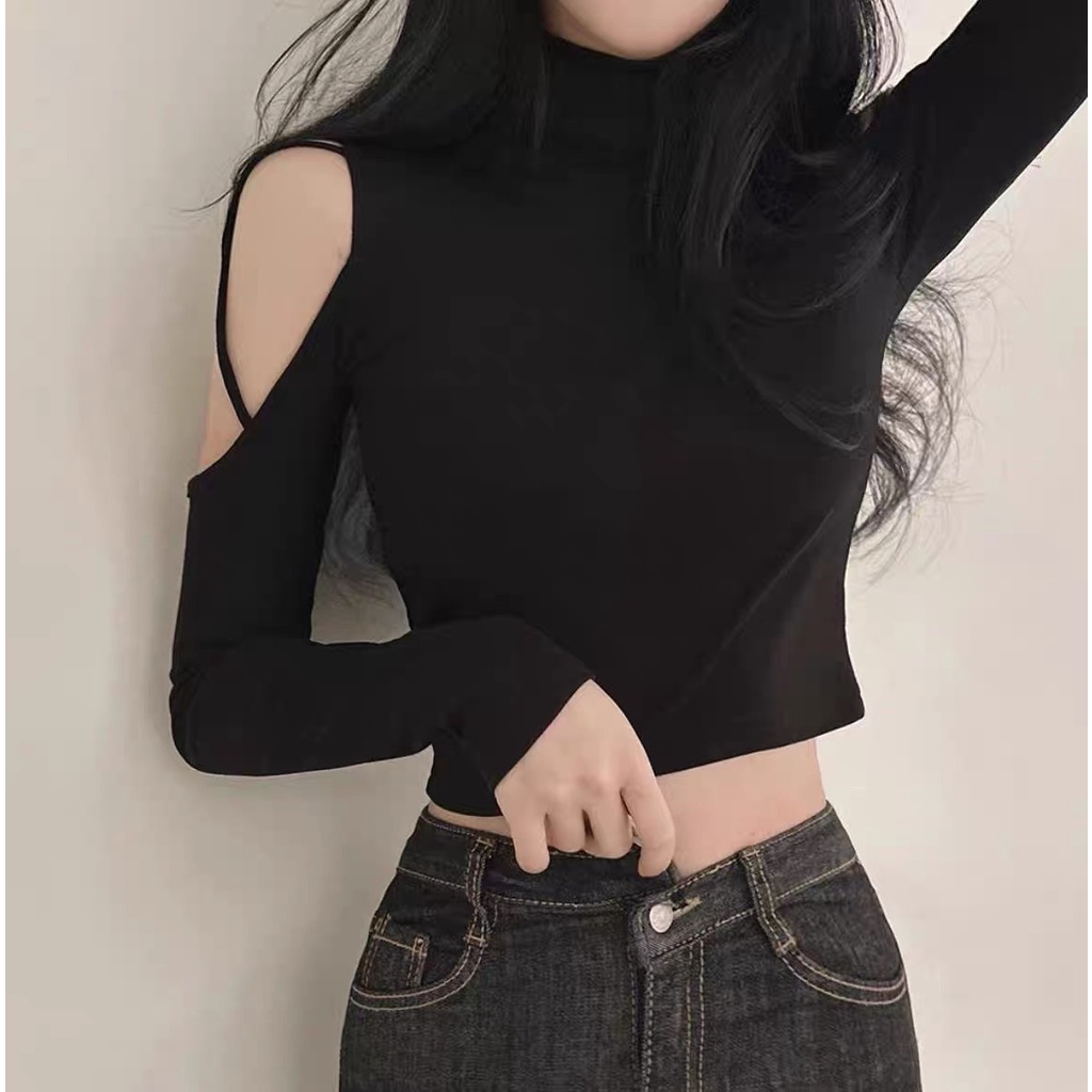 Áo thun cao cổ chữ X  vai