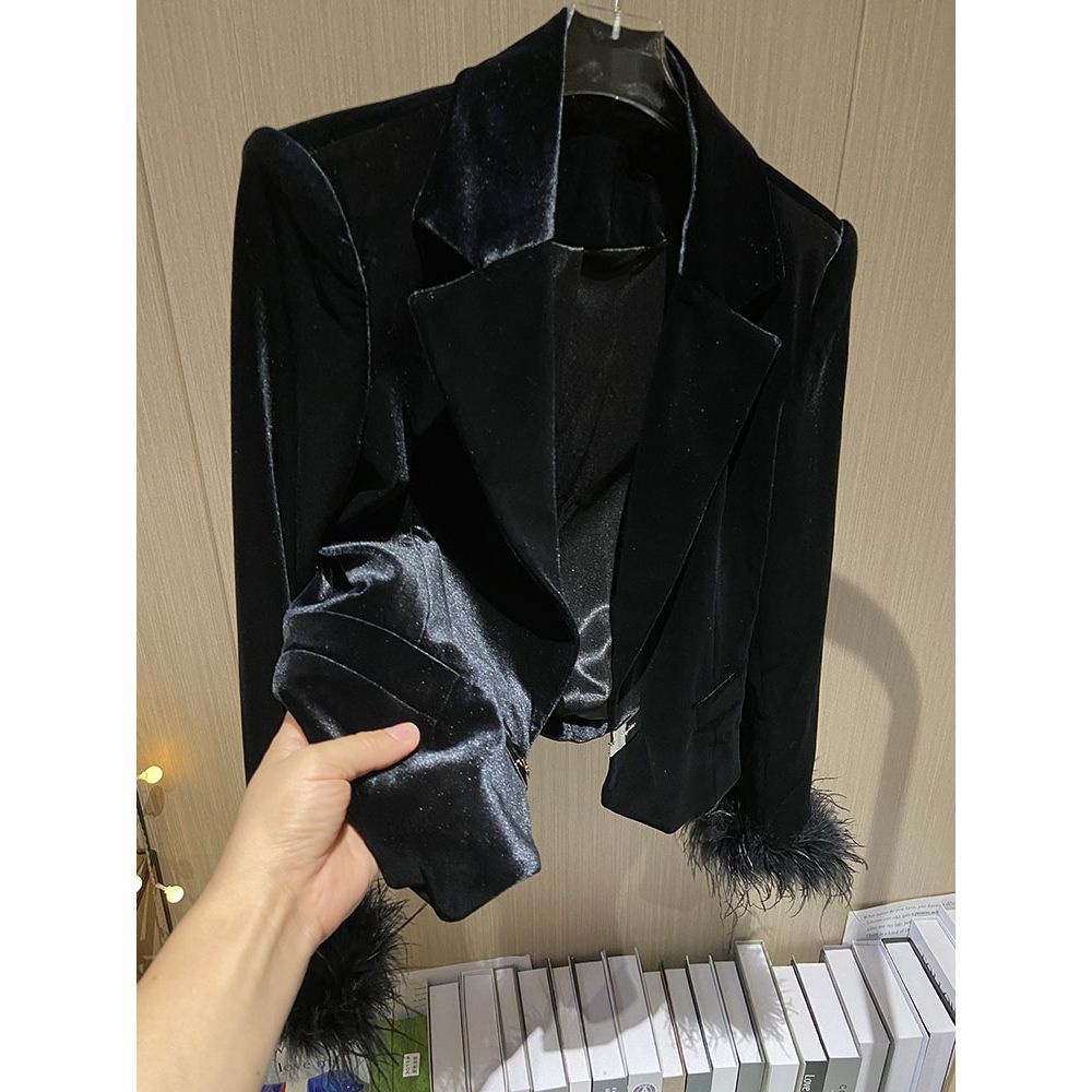 Áo Khoác Nhung Ngắn Màu Đen Phong Cách Châu Âu Thời Trang Mùa Thu 2023 Sang Trọng Cho Nữ