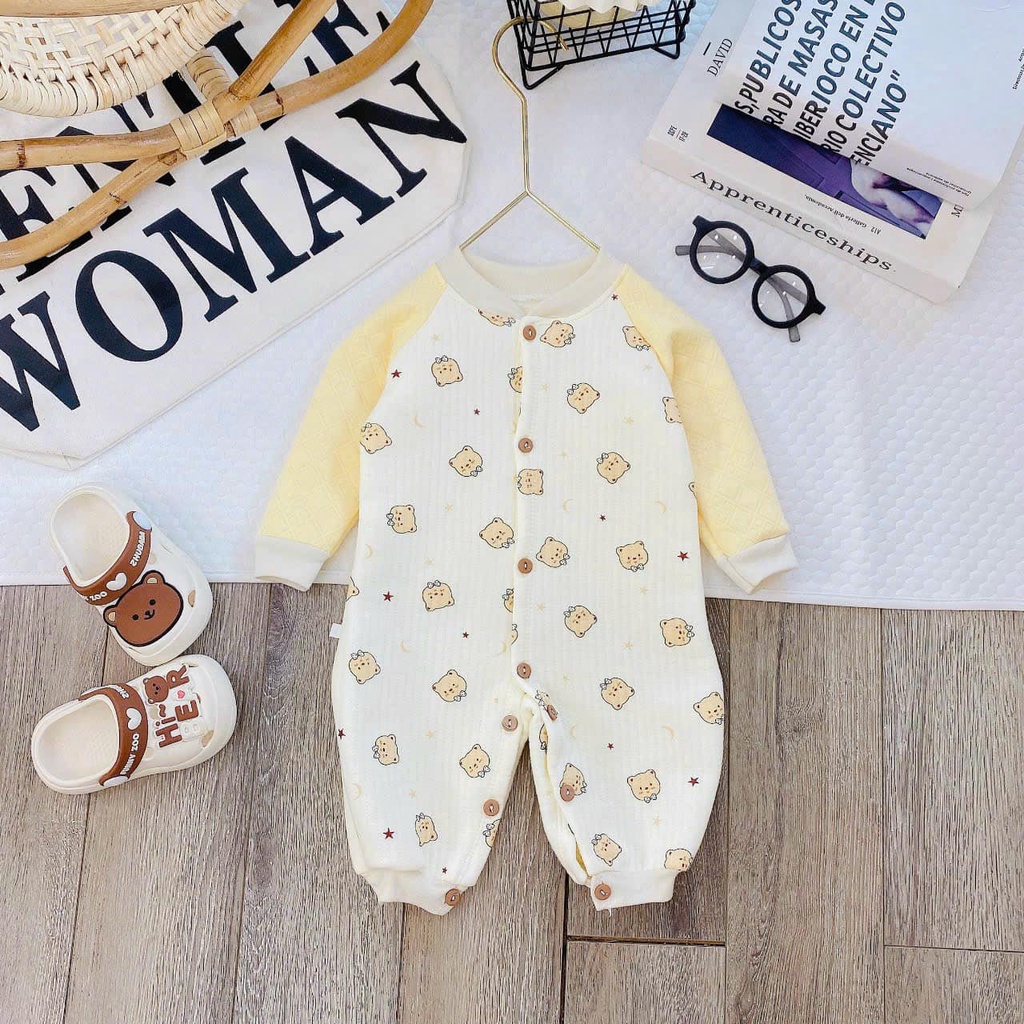 Body trần bông họa tiết cho bé mặc thời tiết thu đông