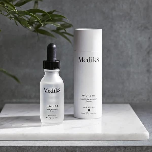Serum Cấp Ẩm, Phục Hồi Da Medik8 HYDR8 B5 Hydration 30ml