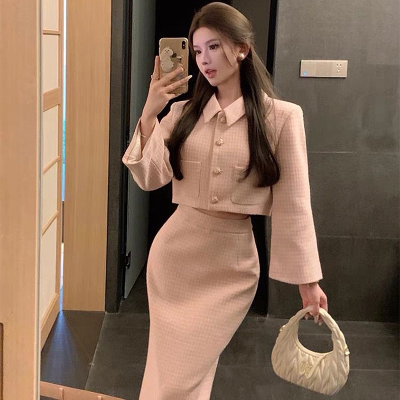 Bộ Áo Khoác + Chân Váy chanel Màu Hồng Thanh Lịch Cho Nữ