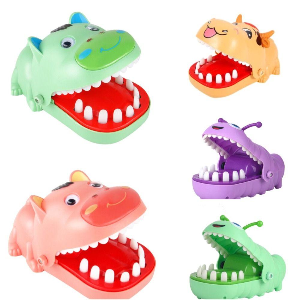 Tobie Đồ Chơi Hình Con Sâu Cắn Tay Bằng Nhựa Vui Nhộn Cho Trẻ Em