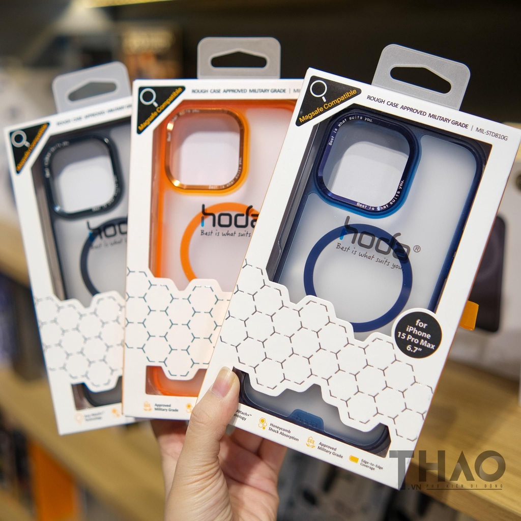 Ốp lưng HODA Rough Military nhám chống bám vân tay hỗ trợ sạc không dây từ tính dành cho iPhone