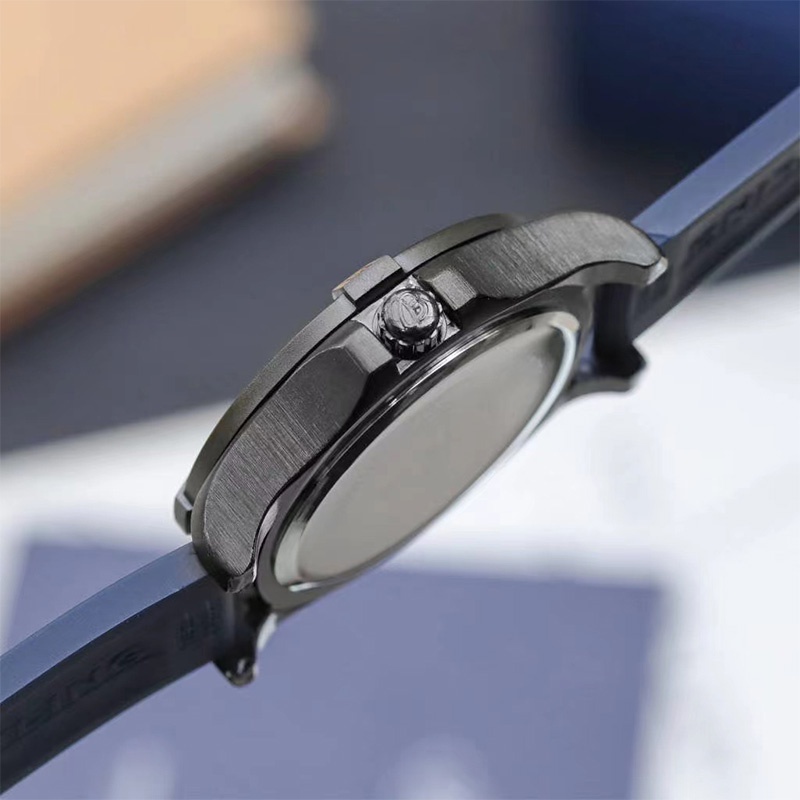 Đồng Hồ quartz Nam Hiển Thị Ngày Dây Cao Su silicone Thời Trang