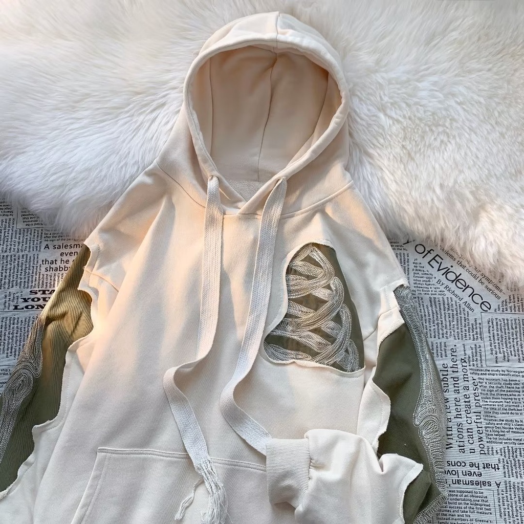 Áo hoodie Thêu Vá Lỗ Phong Cách Đường Phố Mỹ Màu Tối Cho Cặp Đôi
