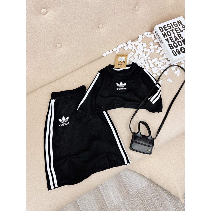 Set áo dài tay kèm chân váy dài cho bé gái 10-30kg