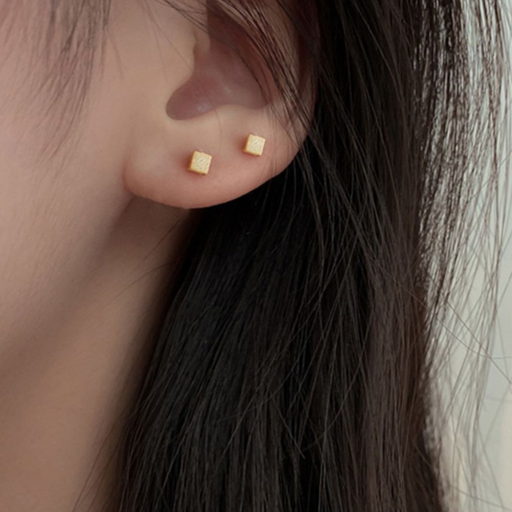 1 Đôi Bông Tai Hình Vuông mini Thời Trang Dành Cho Nữ