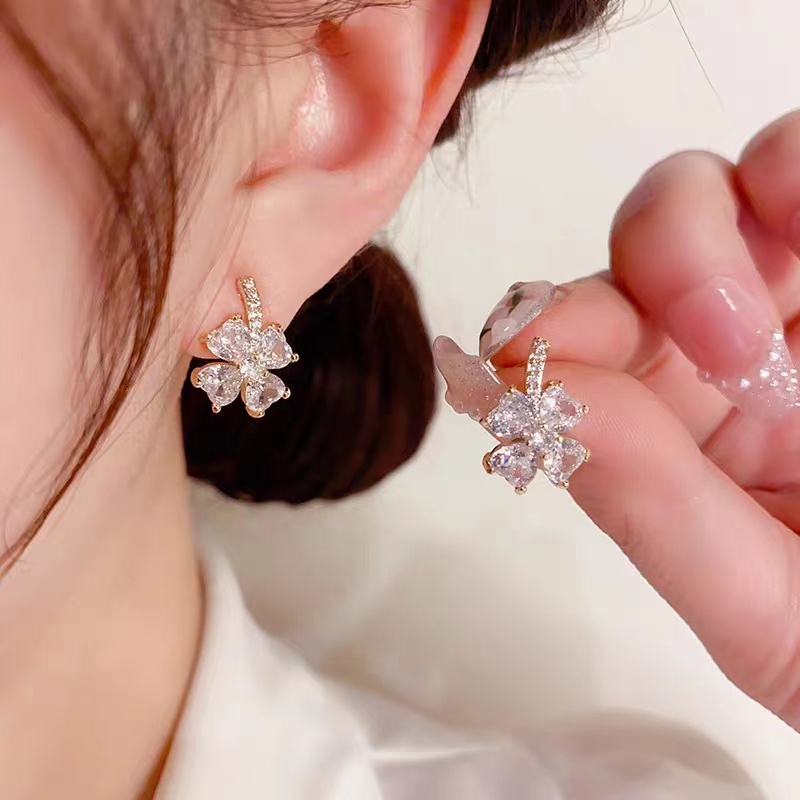 Bông Tai Mạ Bạc 925 Cao Cấp Hình Hoa Bướm Phong Cách Hàn Quốc Mới