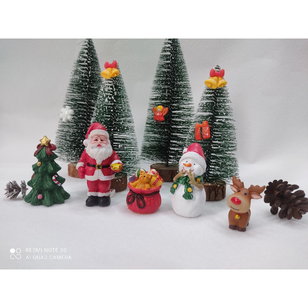 Mô hình ông già noel, người tuyết, cây thông size lớn trang trí bàn học giáng sinh, decor bàn làm việc Christmas