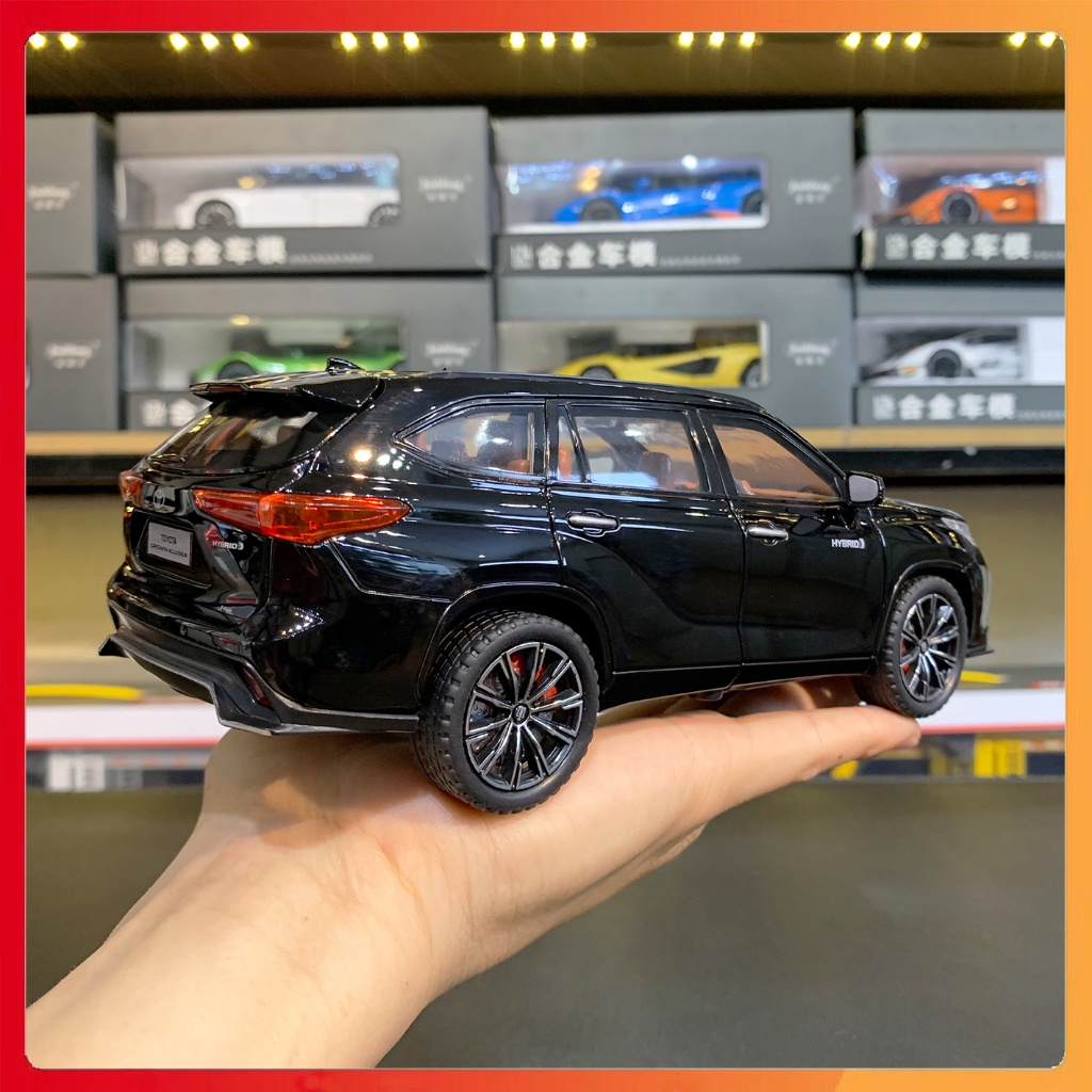 Mô hình xe Toyota Highlander 2023 tỉ lệ 1:24 Jinlifang tặng ô tô