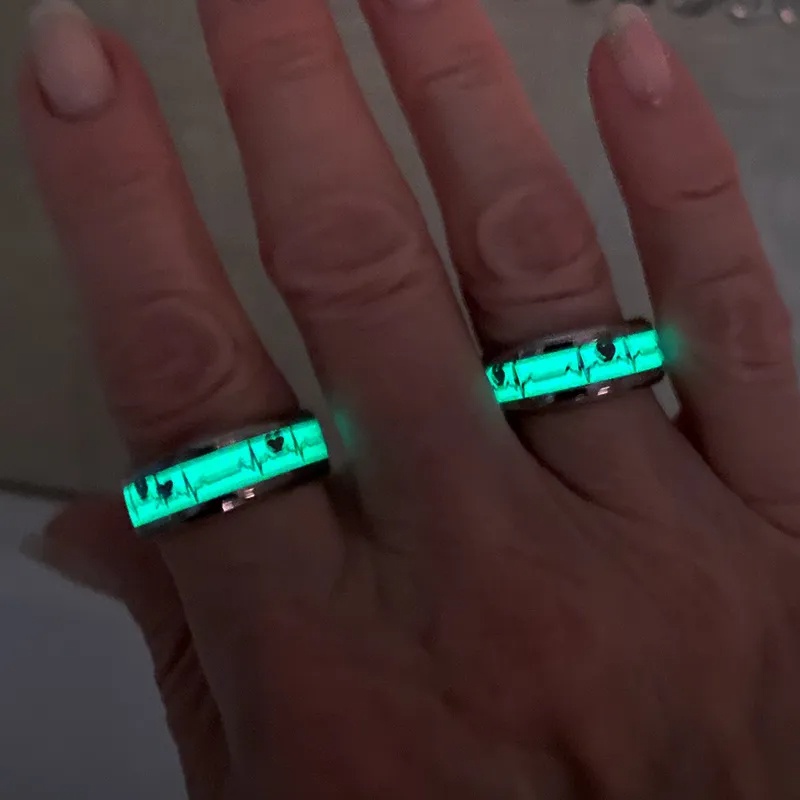 Nhẫn Thép Titan Phát Quang Trong Bóng Tối Độc Đáo HB