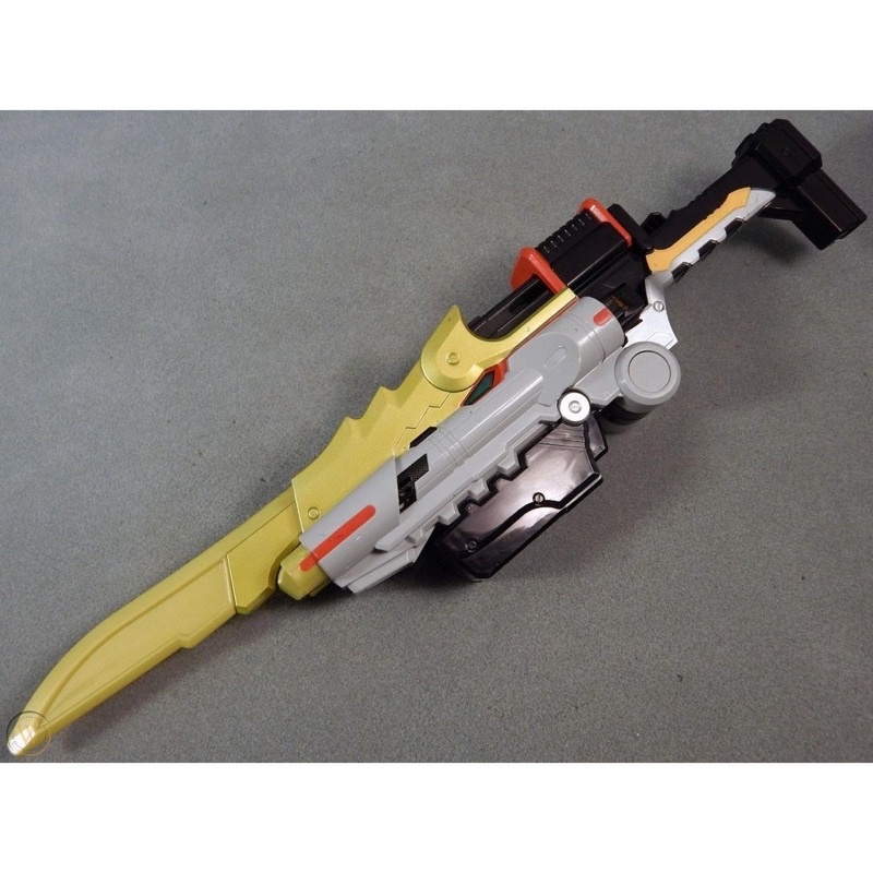 Đồ chơi Kyoryuger - Biến hình Siêu Nhân Điện Long - Chính Hãng BandaiTặng ô tô