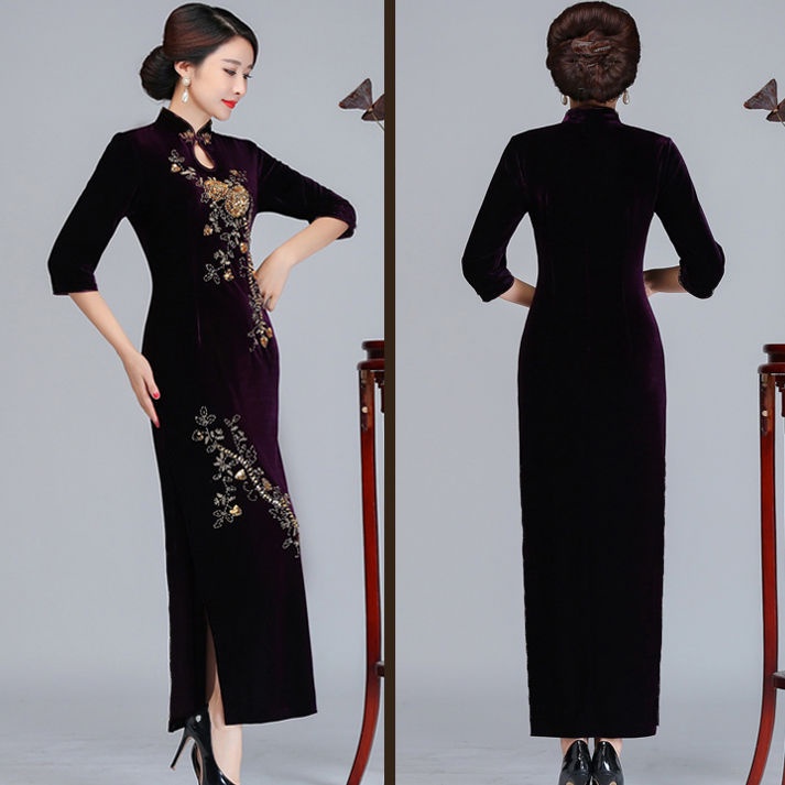 Đầm Sườn Xám Cách Tân Chất Nhung Tay Lửng Thêu Họa Tiết Phong Cách Trung Hoa Thời Trang Xuân Thu Cho Nữ