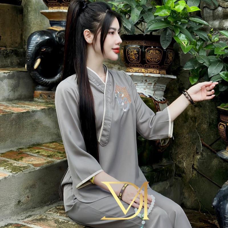 Pháp phục thêu Tâm ba lá bồ đề