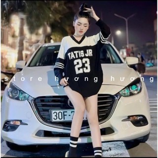 Áo thun dài tay số 23 kèm tất phom thụng chất mát siêu xinh.