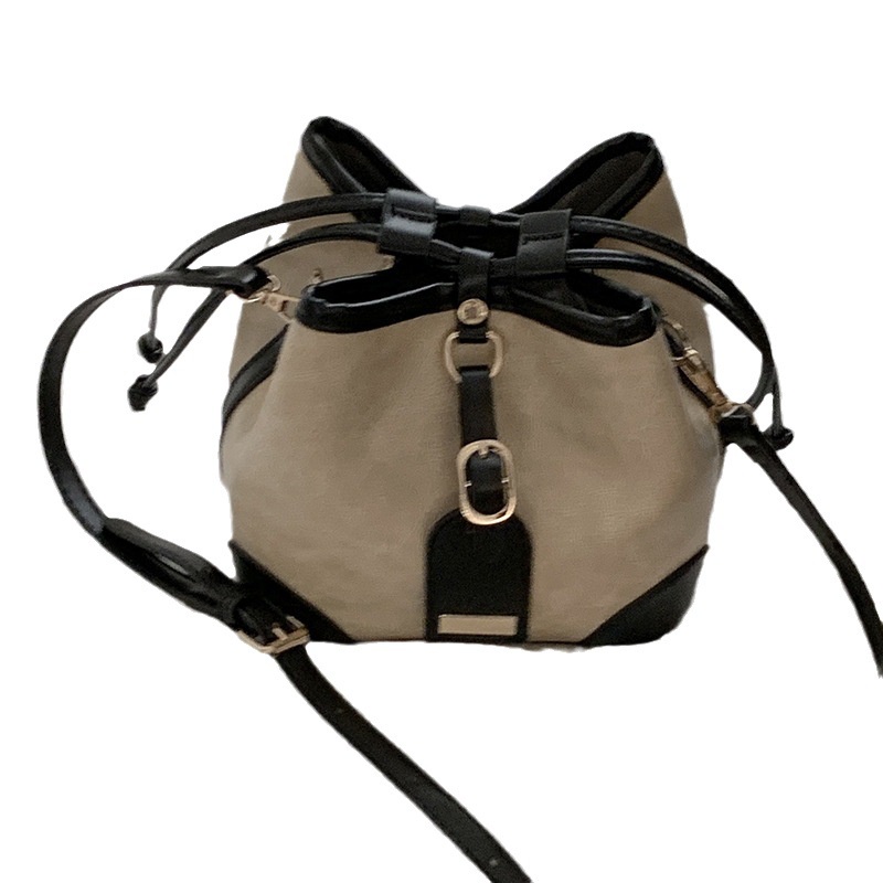 Túi Đeo Chéo Một Bên Vai Màu Tương Phản Thời Trang Hàn Quốc Mới 2023