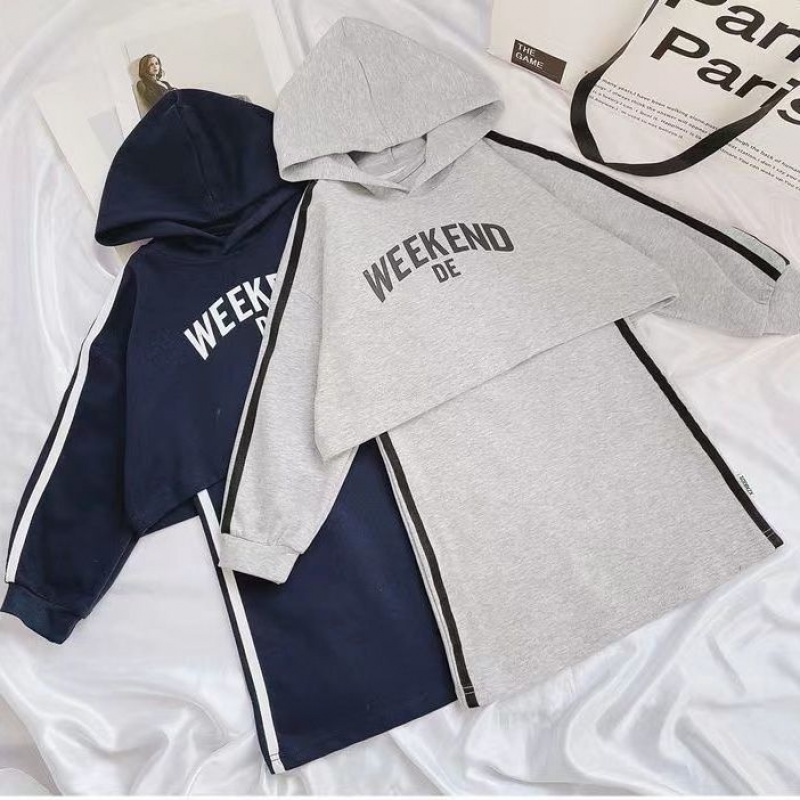 Áo Thun Tay Dài In Chữ Màu Sắc Tương Phản Phong Cách Thời Trang Xuân Thu Dành Cho Bé Gái