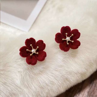 Bông tai nhung hình hoa anh đào dễ thương