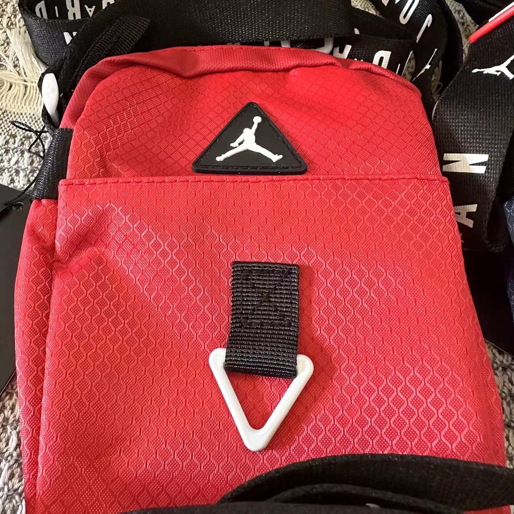 Túi Đeo Chéo Thể Thao Thời Trang Dành Cho Cặp Đôi