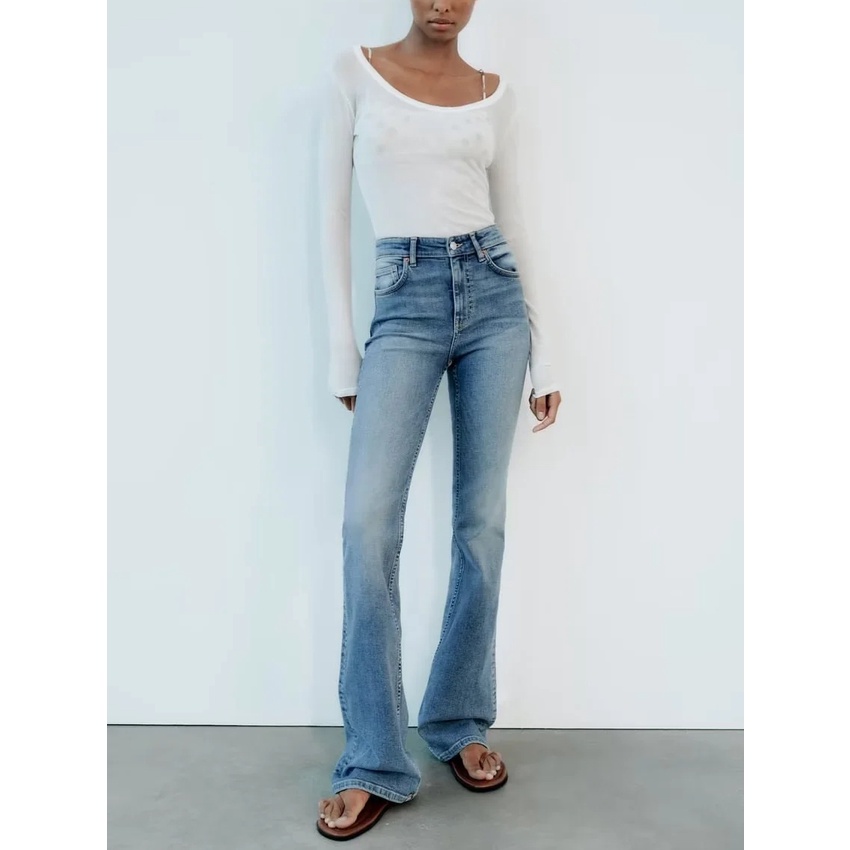 Zara Quần jeans Ống Loe Lưng Cao Thời Trang Mùa Thu Dành Cho Nữ 0541243