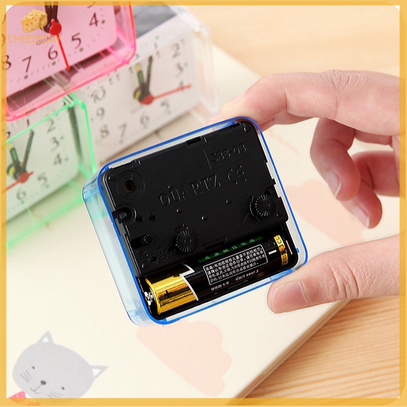 Kem cheeseday| Đồng Hồ Báo Thức Hình Vuông Để Bàn Trang Trí Mới