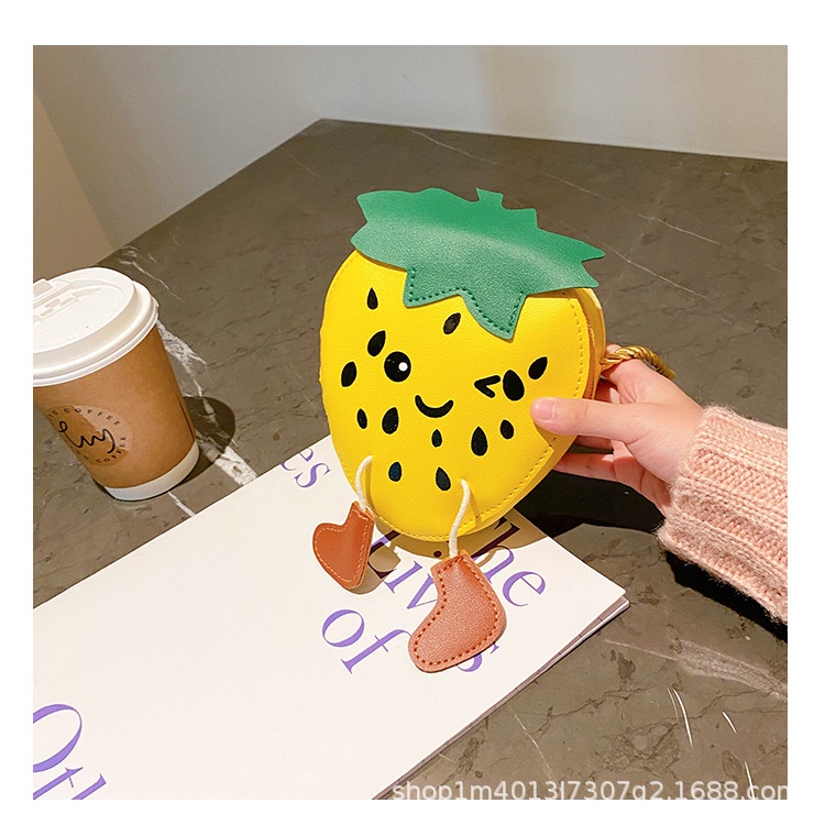 Túi Đựng Tiền Xu Mini Hình Trái Dâu Dễ Thương Cho Bé