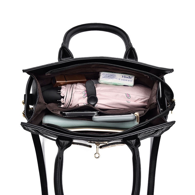 Túi Đeo Chéo Da Thật Phong Cách hong kong Thời Trang Mới 2023 Cho Nữ