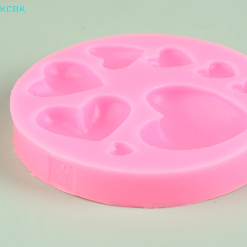 1 Khuôn silicone Làm Bánh Hình Trái Tim Nhiều Màu