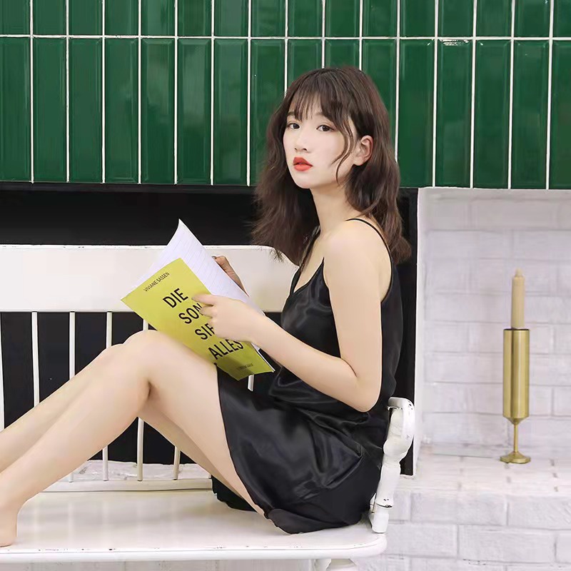 Váy Ngủ Lụa Mát Dáng Ôm Thời Trang Mùa Hè Phong Cách Mới Quyến Rũ Cho Nữ